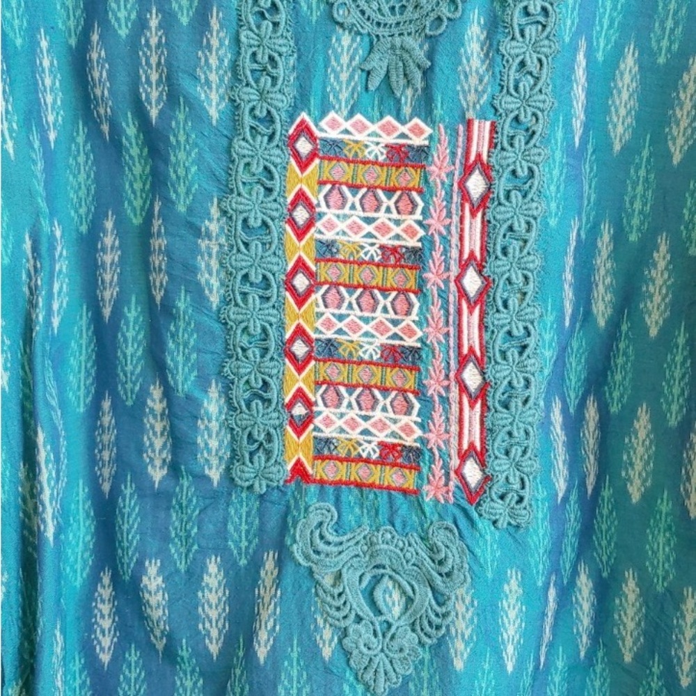 Sundance boho Crochet Trim Teal Women's Top embroidered small - Picture 5 of 9
